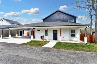 432 Bentwood Drive, Pottsboro, TX 75076
