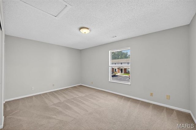 2314 Highland Hill Drive, St Peters, MO 63376