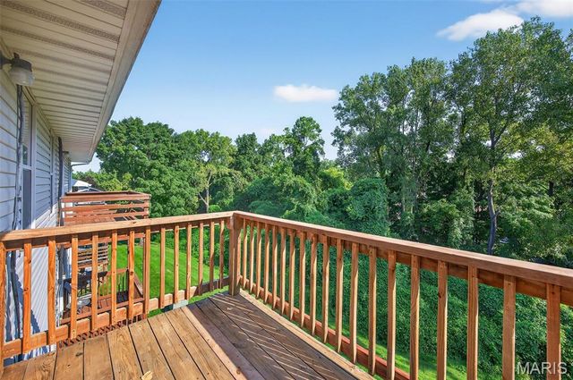 2314 Highland Hill Drive, St Peters, MO 63376