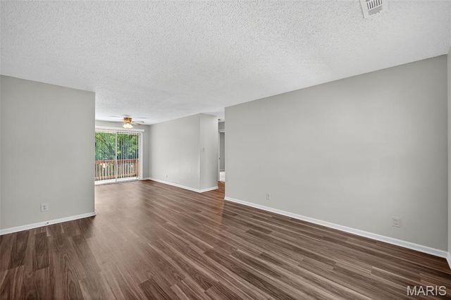 2314 Highland Hill Drive, St Peters, MO 63376