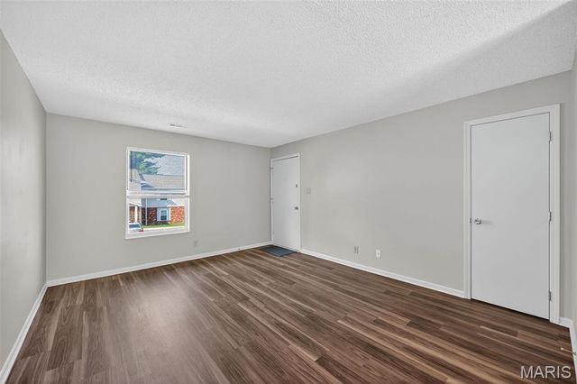 2314 Highland Hill Drive, St Peters, MO 63376