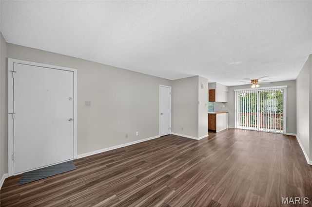 2314 Highland Hill Drive, St Peters, MO 63376