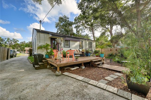 735 26TH AVENUE S, St Petersburg, FL 33705