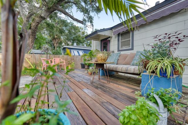 735 26TH AVENUE S, St Petersburg, FL 33705