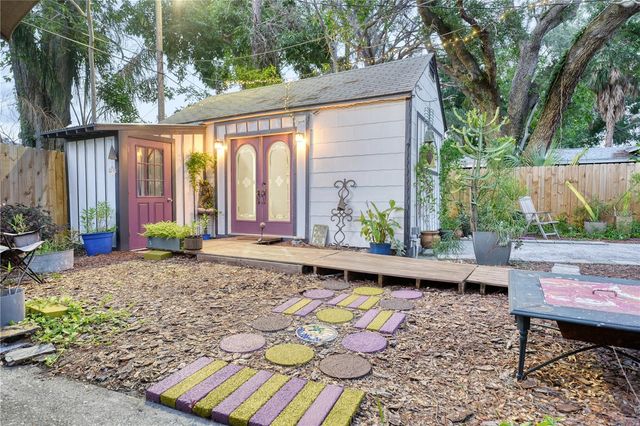 735 26TH AVENUE S, St Petersburg, FL 33705