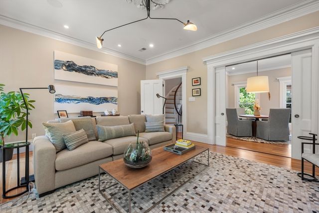 103 West Springfield Street, Boston, MA 02118