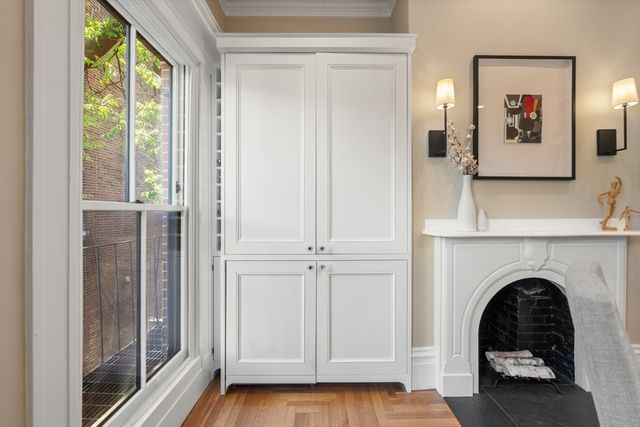 103 West Springfield Street, Boston, MA 02118