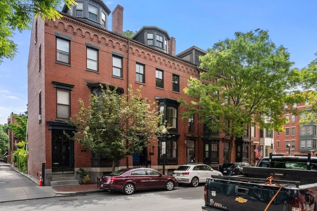 103 West Springfield Street, Boston, MA 02118