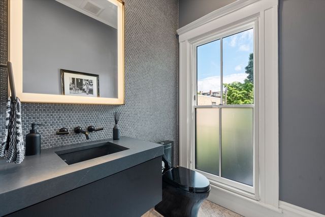 103 West Springfield Street, Boston, MA 02118