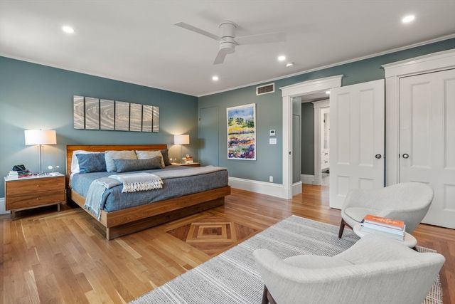 103 West Springfield Street, Boston, MA 02118