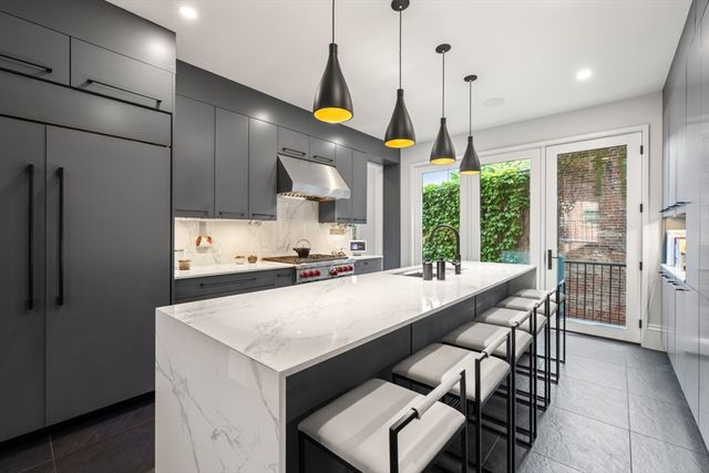 103 West Springfield Street, Boston, MA 02118