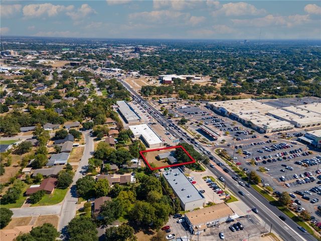 720 East Villa Maria Road, Bryan, TX 77802