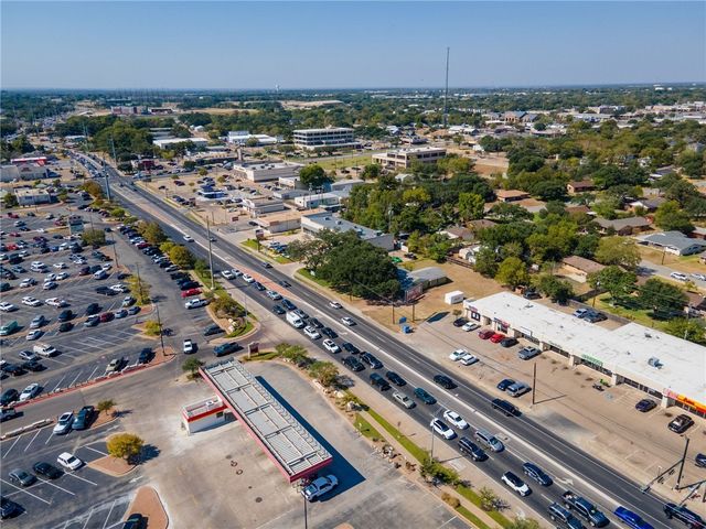 720 East Villa Maria Road, Bryan, TX 77802