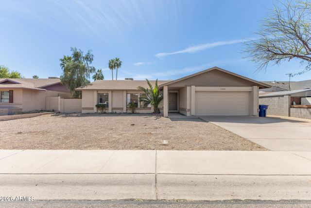 1209 W MARLBORO Drive, Chandler, AZ 85224