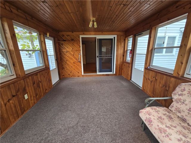 205 Hamburg Rd, Hempfield Twp, PA 16125