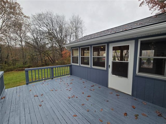 205 Hamburg Rd, Hempfield Twp, PA 16125