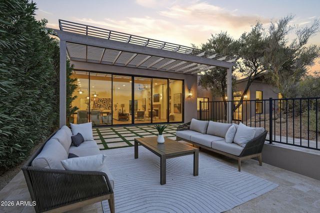 1111 OCOTILLO Circle, Carefree, AZ 85377