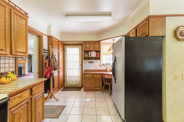 547 Oakdale Drive, Medford, OR 97501