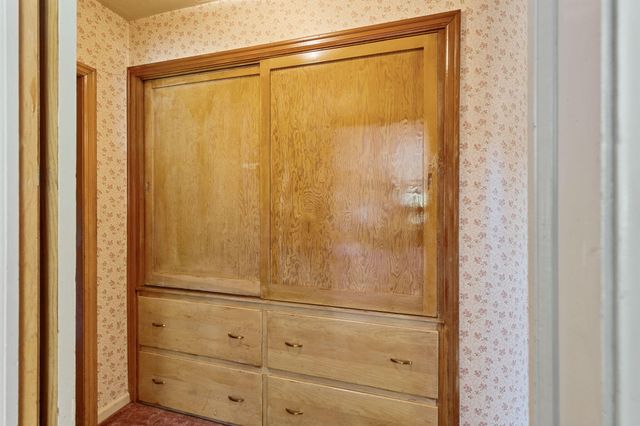 547 Oakdale Drive, Medford, OR 97501