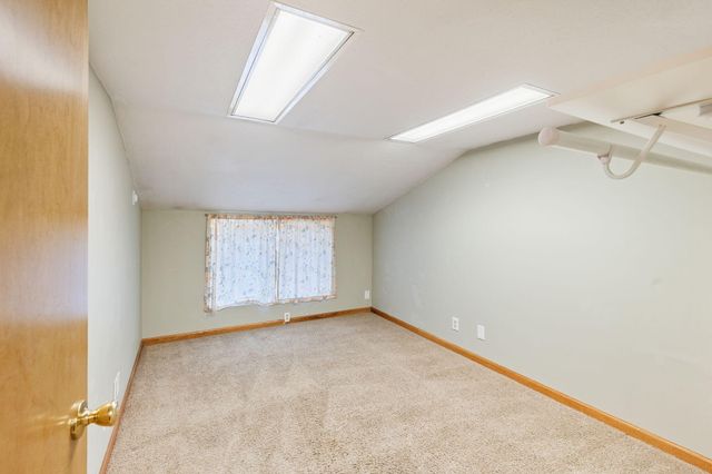 547 Oakdale Drive, Medford, OR 97501