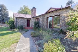 547 Oakdale Drive, Medford, OR 97501