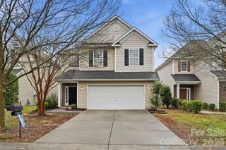 1060 Mountain Laurel Court, Matthews, NC 28104