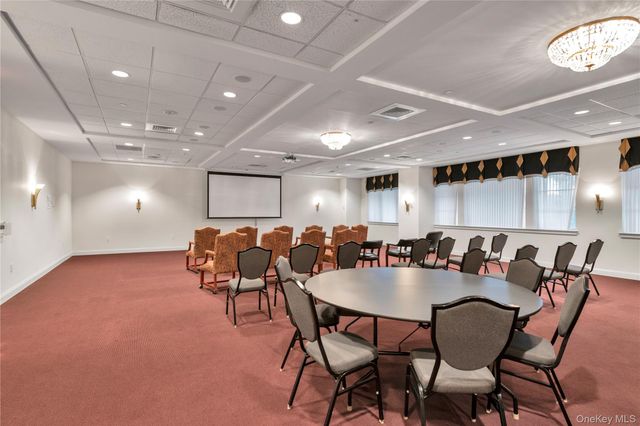 626 Village Green N, Port Washington, NY 11050