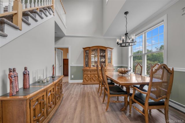 626 Village Green N, Port Washington, NY 11050