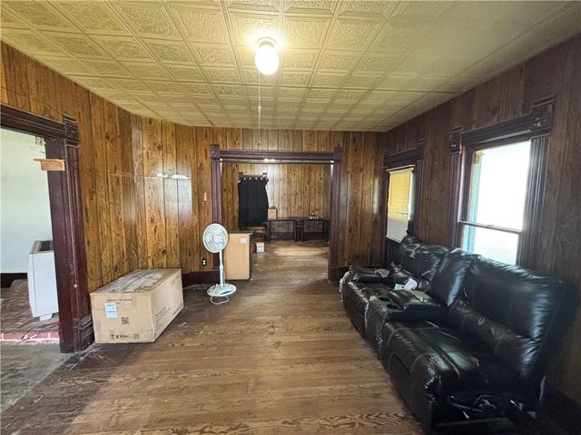 114 Schofield Street, Waverly, KS 66871