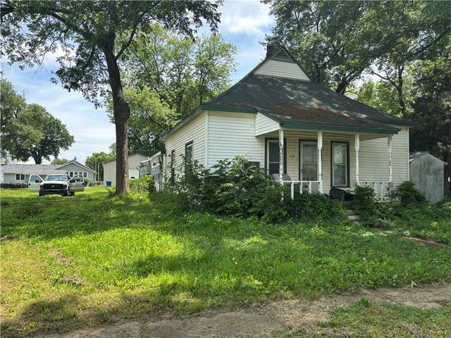 114 Schofield Street, Waverly, KS 66871