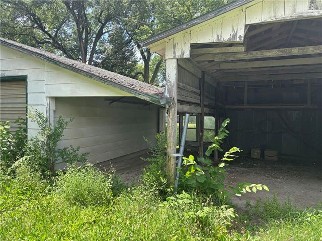 114 Schofield Street, Waverly, KS 66871