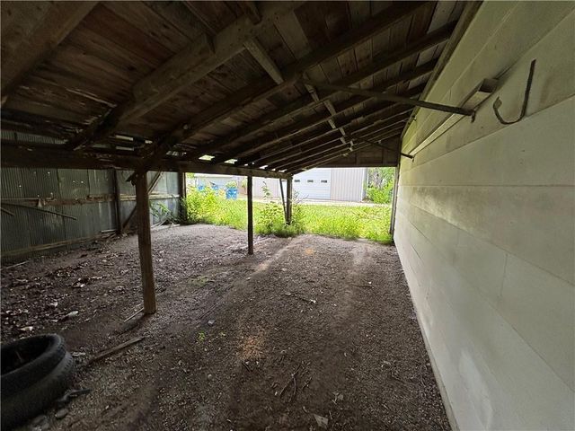 114 Schofield Street, Waverly, KS 66871