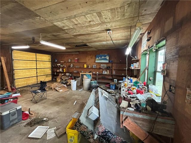 114 Schofield Street, Waverly, KS 66871