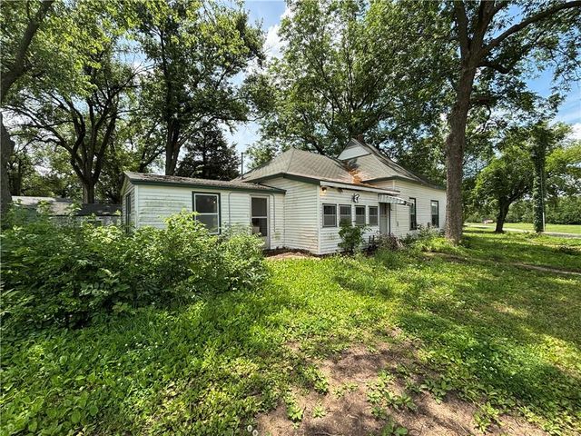 114 Schofield Street, Waverly, KS 66871