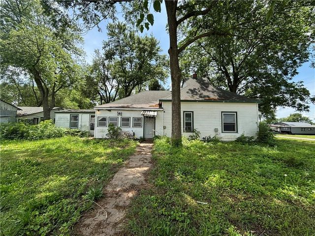 114 Schofield Street, Waverly, KS 66871