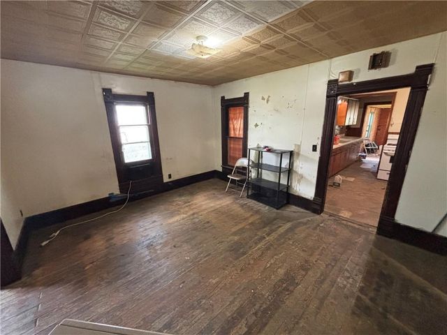 114 Schofield Street, Waverly, KS 66871