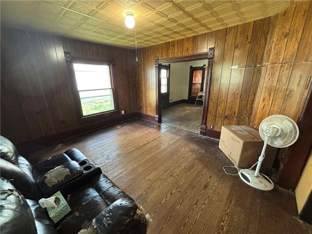 114 Schofield Street, Waverly, KS 66871