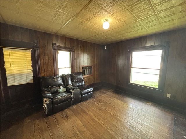 114 Schofield Street, Waverly, KS 66871