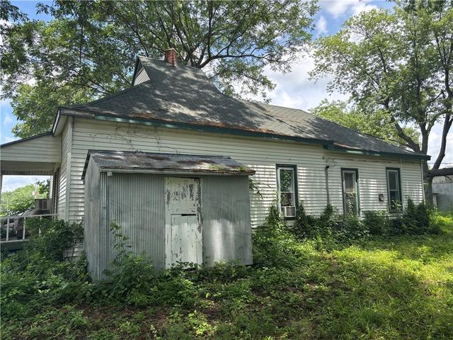 114 Schofield Street, Waverly, KS 66871