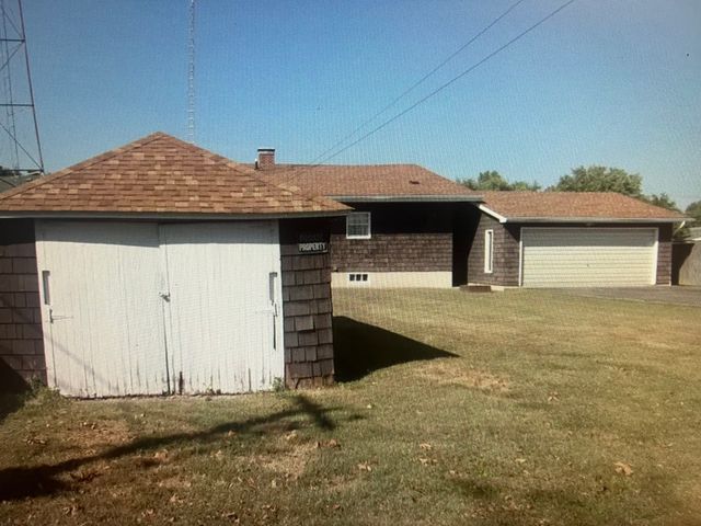 708 E St. Louis Street, West Frankfort, IL 62896