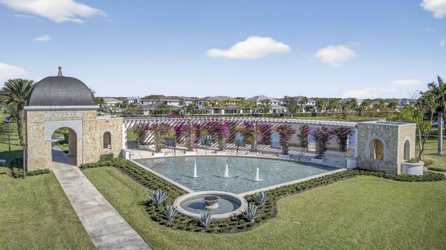 12419 Nautilus Circle, Palm Beach Gardens, FL 33412