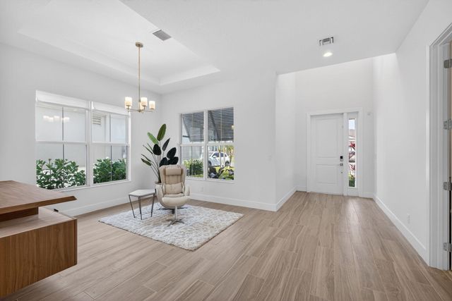 12419 Nautilus Circle, Palm Beach Gardens, FL 33412