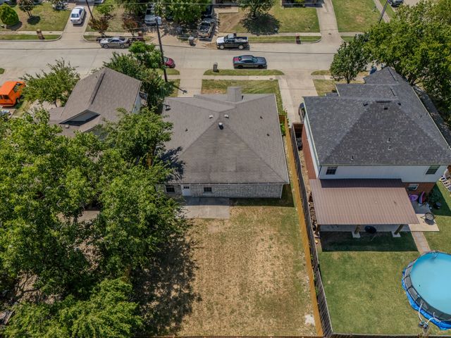 5219 Chippewa Drive, Dallas, TX 75212