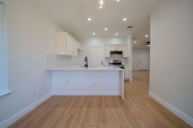 5219 Chippewa Drive, Dallas, TX 75212