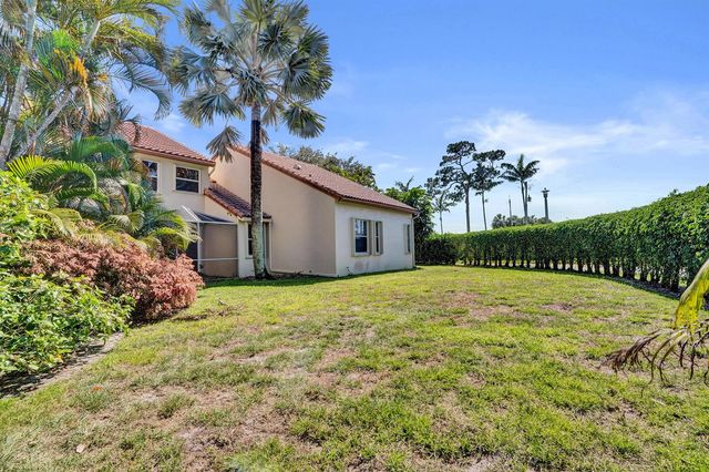 23449 Water Circle, Boca Raton, FL 33486