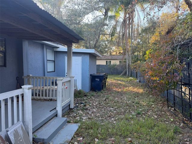 2020 E POWHATAN AVENUE, Tampa, FL 33610