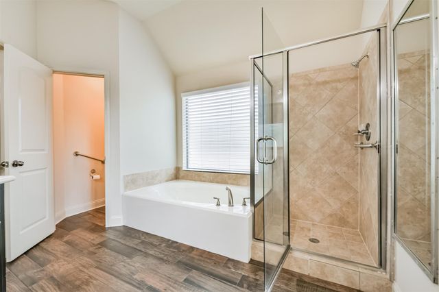 2919 Silhouette Bay Drive, Pearland, TX 77584