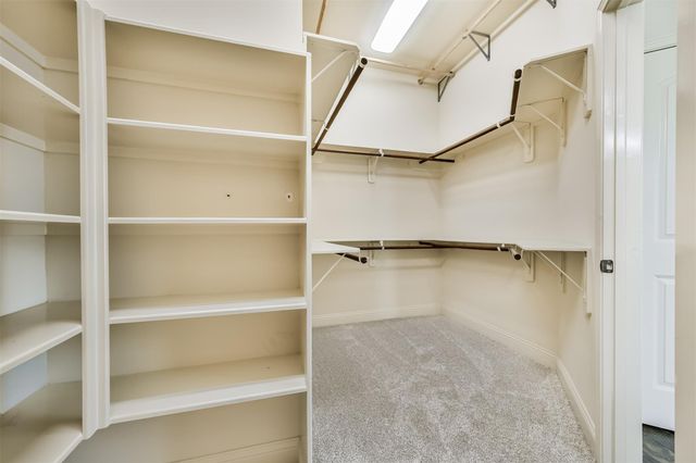 2919 Silhouette Bay Drive, Pearland, TX 77584