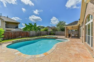 2919 Silhouette Bay Drive, Pearland, TX 77584