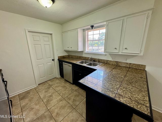 1522 Hawthorne Place, Clinton, MS 39056